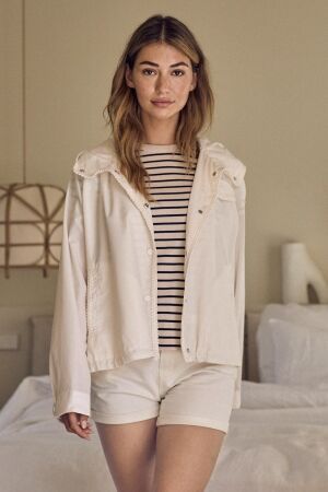 Como No.1 Como No.1 Yona  Como No.1 Como No.1 Yona